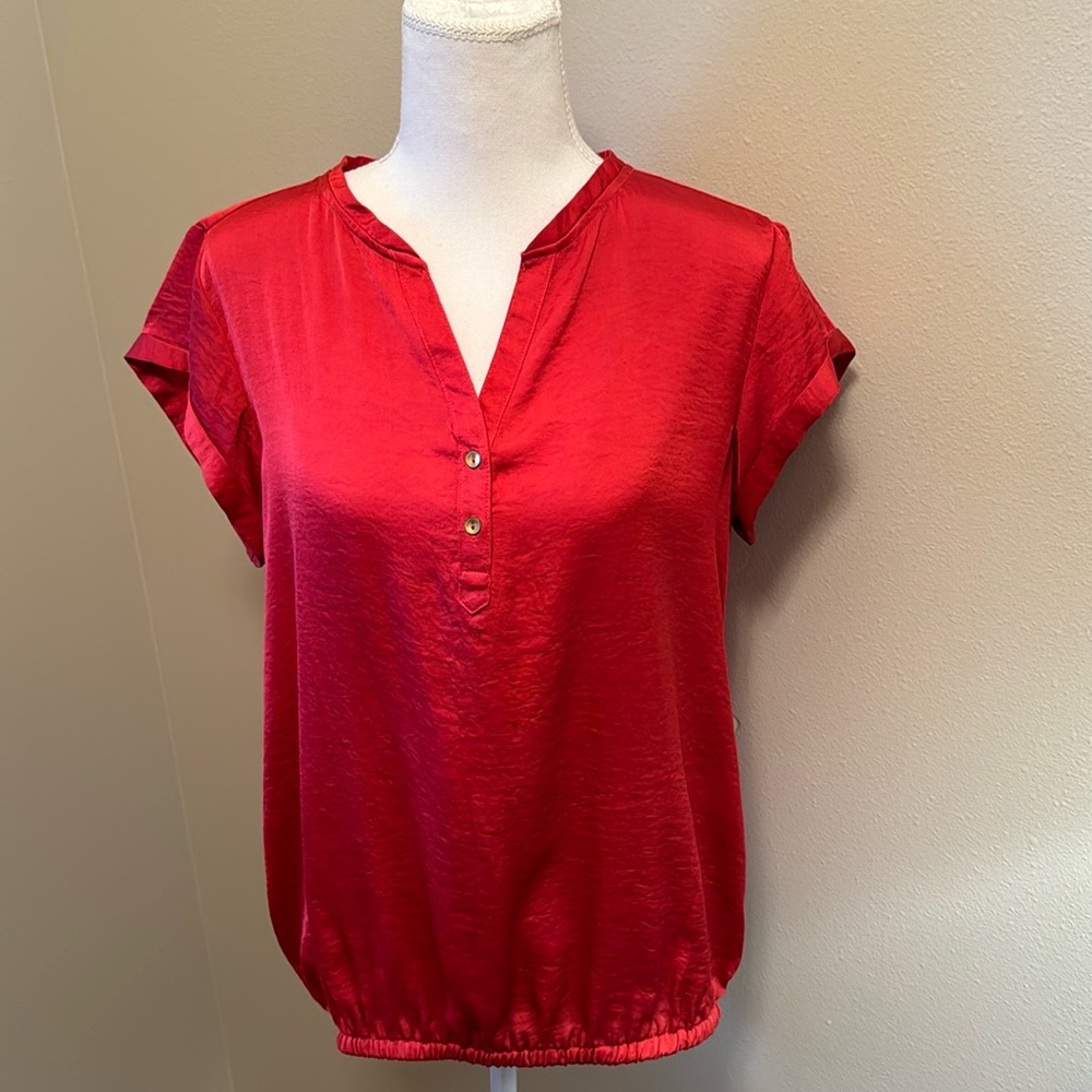 Outback Red Short-sleeved Blouse - Medium